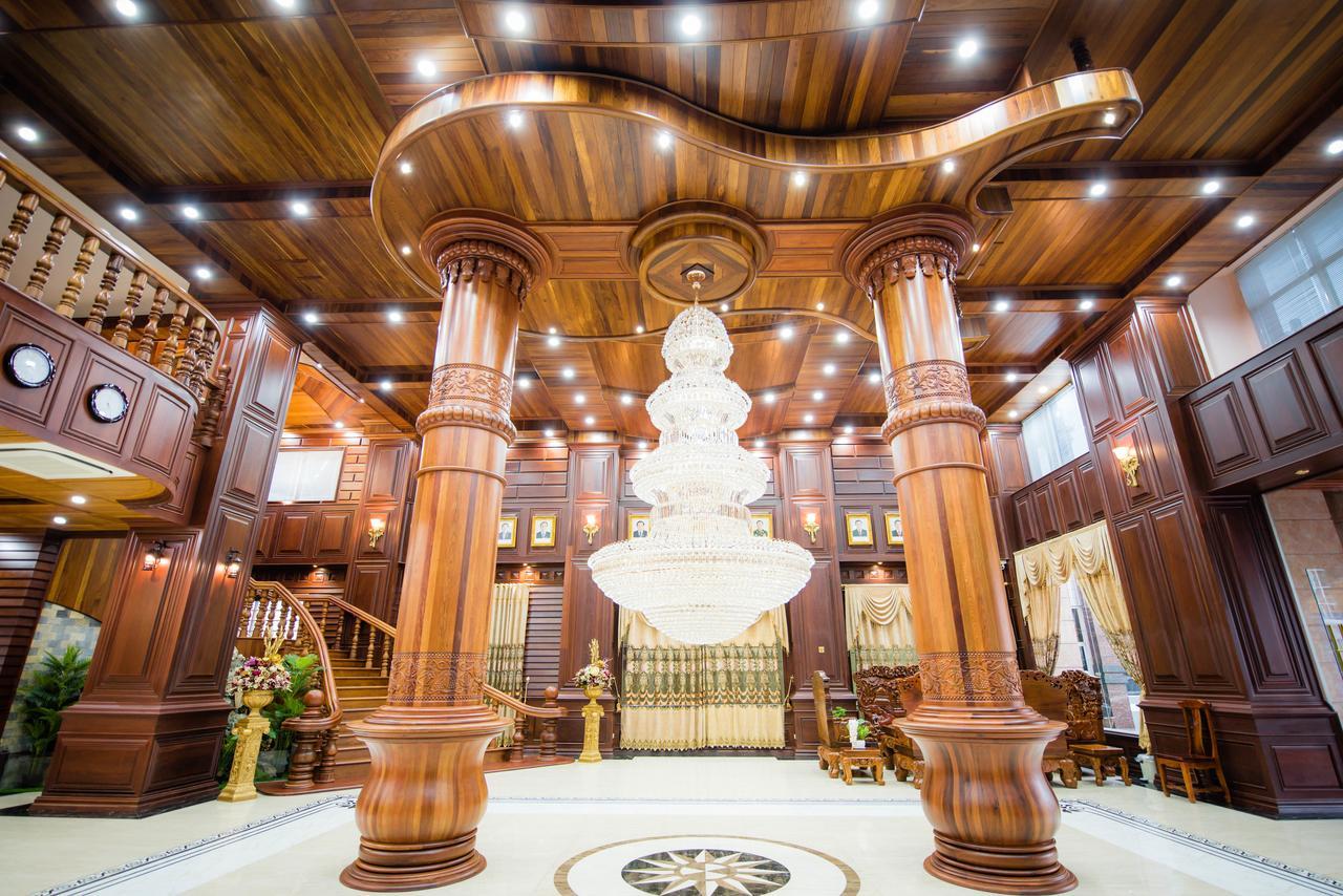 Soubandith Hotel Pakse Buitenkant foto