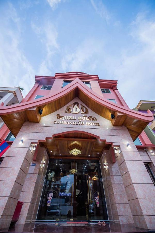 Soubandith Hotel Pakse Buitenkant foto