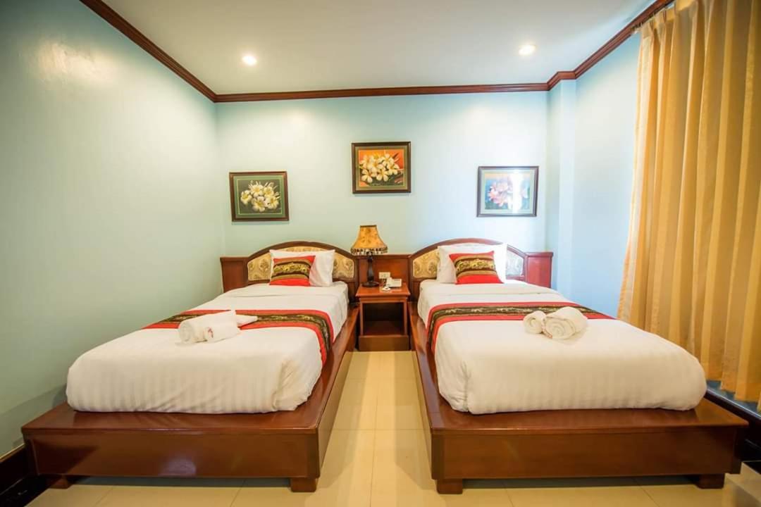 Soubandith Hotel Pakse Buitenkant foto