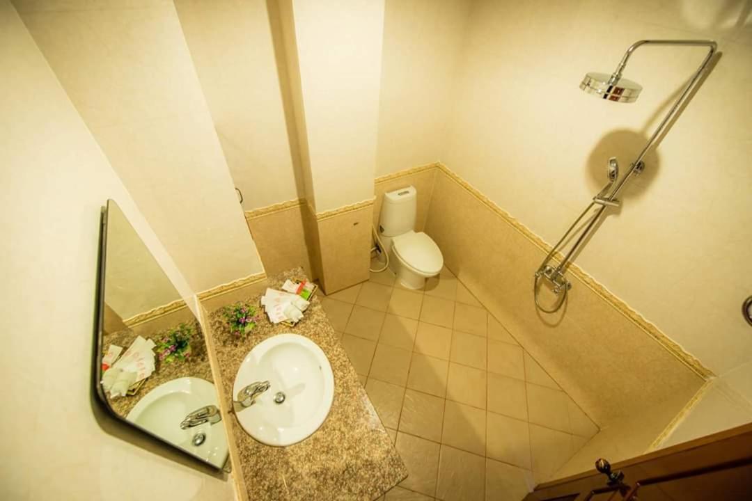 Soubandith Hotel Pakse Buitenkant foto